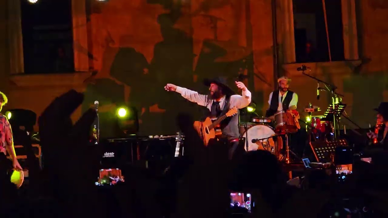 Il ballo di San Vito - Vinicio Capossela - feat Peppo Leone - live Mesagne (BR) 04.08.23