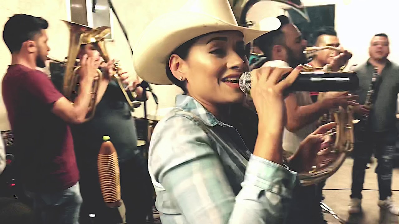 Alejandra Rojas (Mi Gusto Es) En Vivo 2019