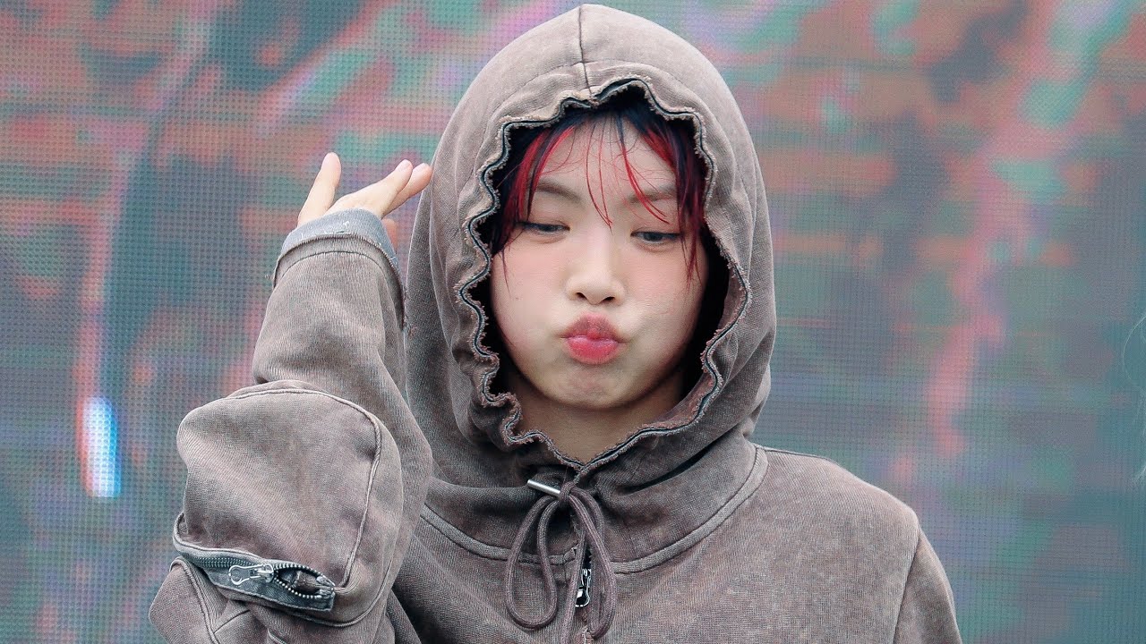 230916 아이키 AIKI - Super Shy 슈퍼샤이 관악 청소년 축제 : 청아즐 ) : AIKI FOCUS #아이키 #aiki #아이키직캠