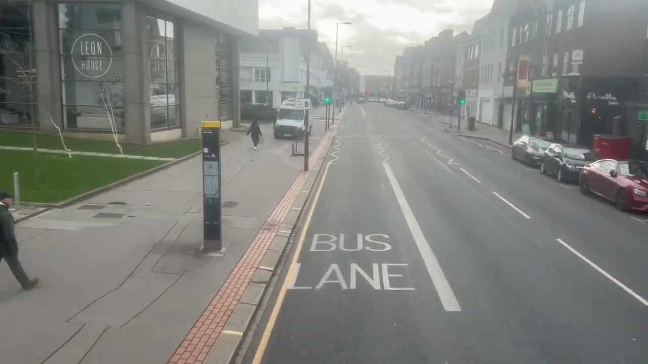 468 short route visual Gemini 3 refurbished on the 468 Park St-Warham road/Brighton Road