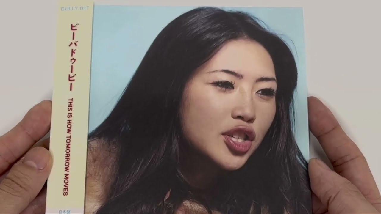 [Unboxing] beabadoobee: This Is How Tomorrow Moves [Cardboard Sleeve (mini LP)] [Japan Bonus Track]