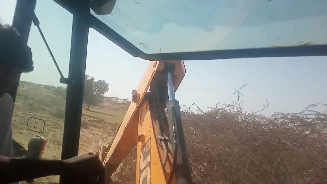 JCB वाले भाई के साथ छोटे बेड बोलते हुए