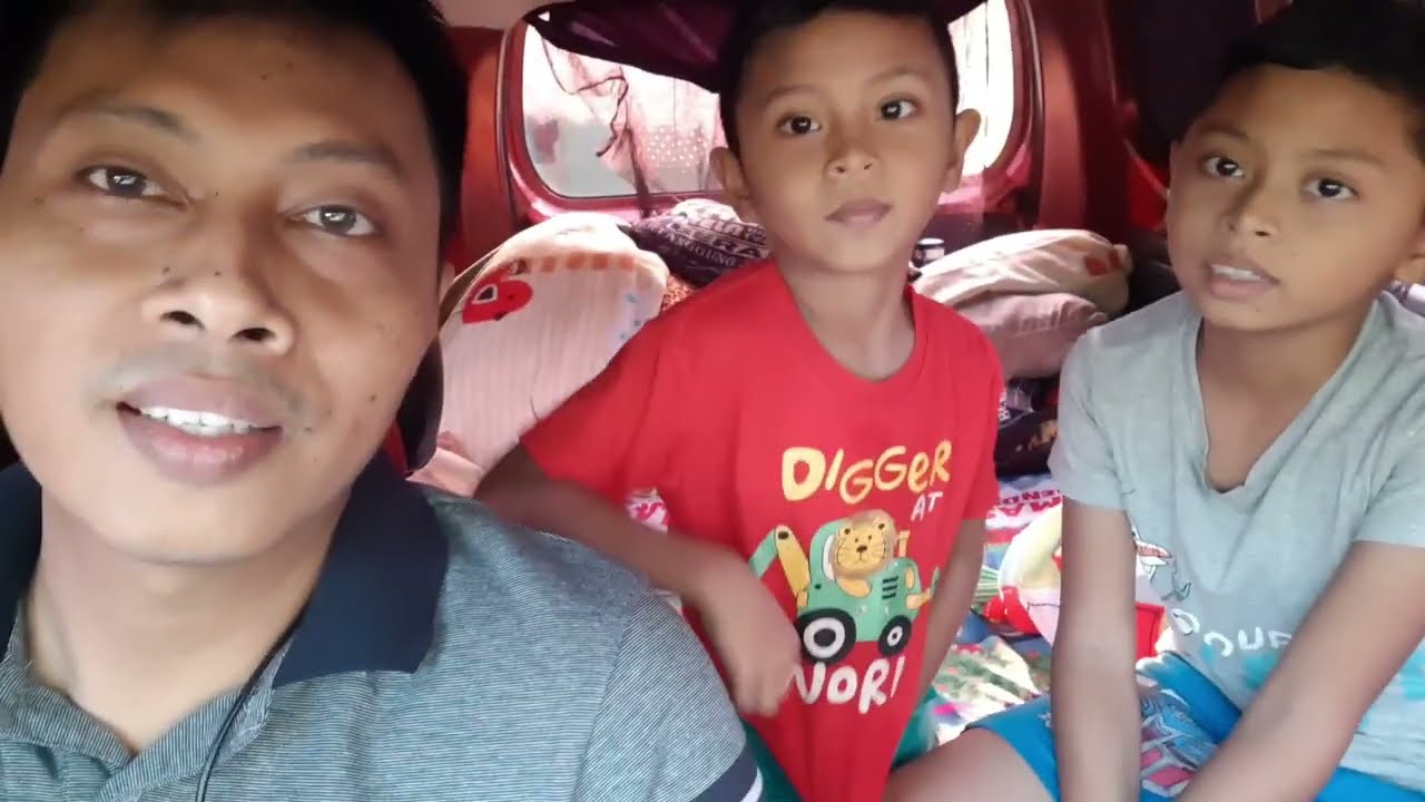 CAMPERVAN PERDANA PADUSAN PACET PART 1