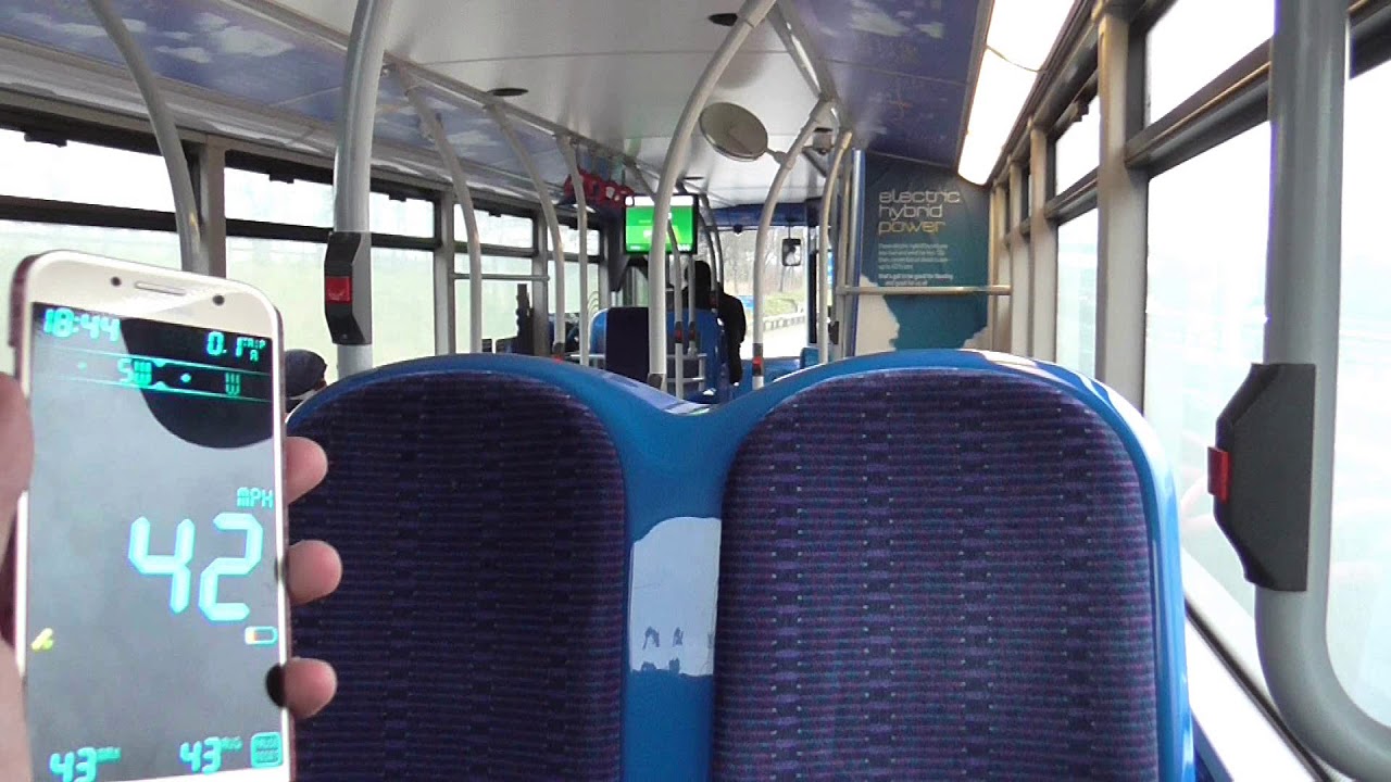 (HD) Enviro 400 Hybrid vs M4 Motorway (Doesn't Cope Well)