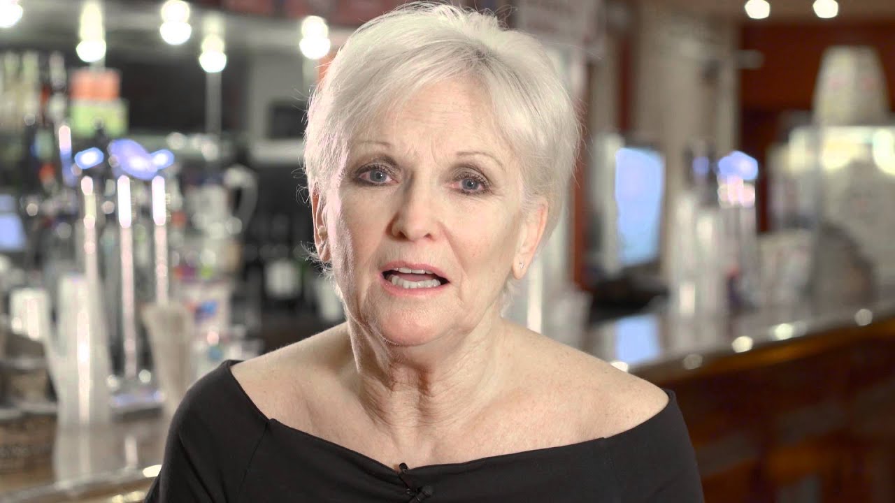 Blood Brothers Blackpool - Lyn Paul Interview