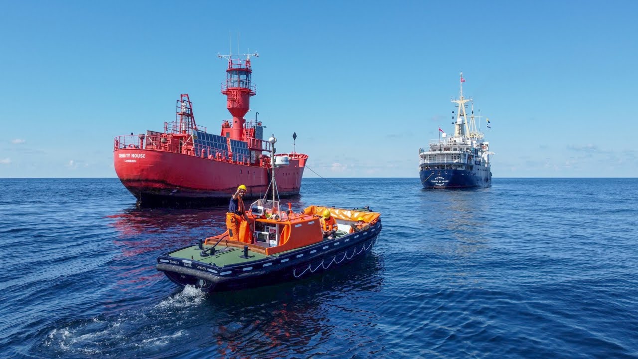 Trinity House, UK / DJI Mini 2 / THV Patricia, Galatea and Alert / LightVessels