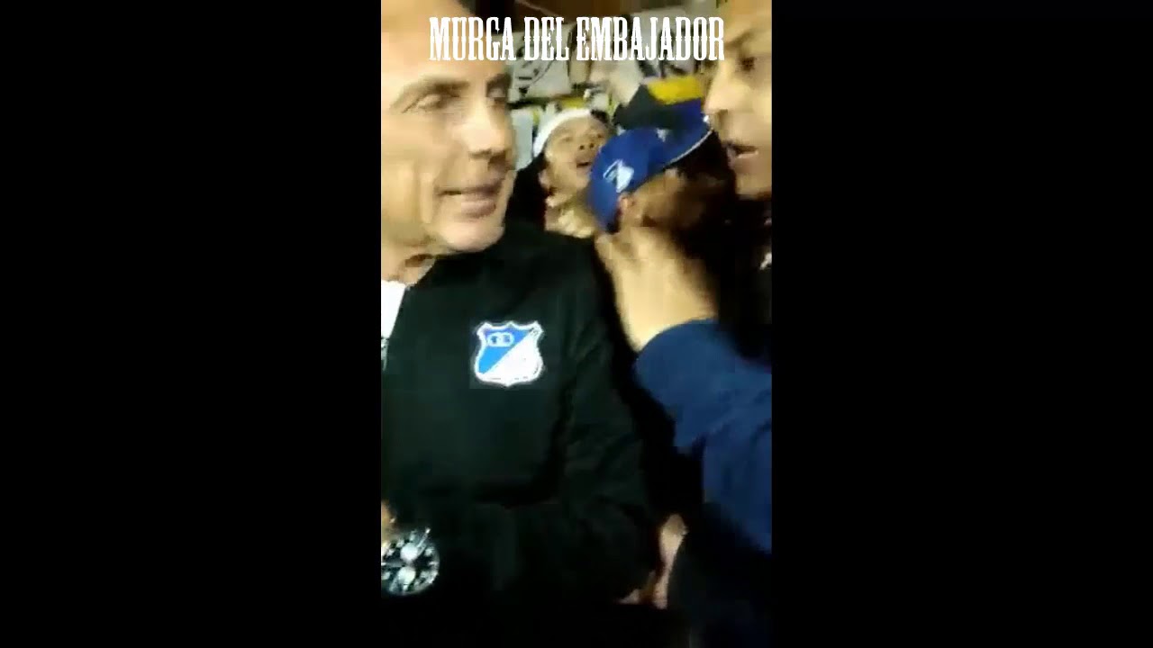 LOS COMANDOS DESPIDEN AL PROFE RUSSO