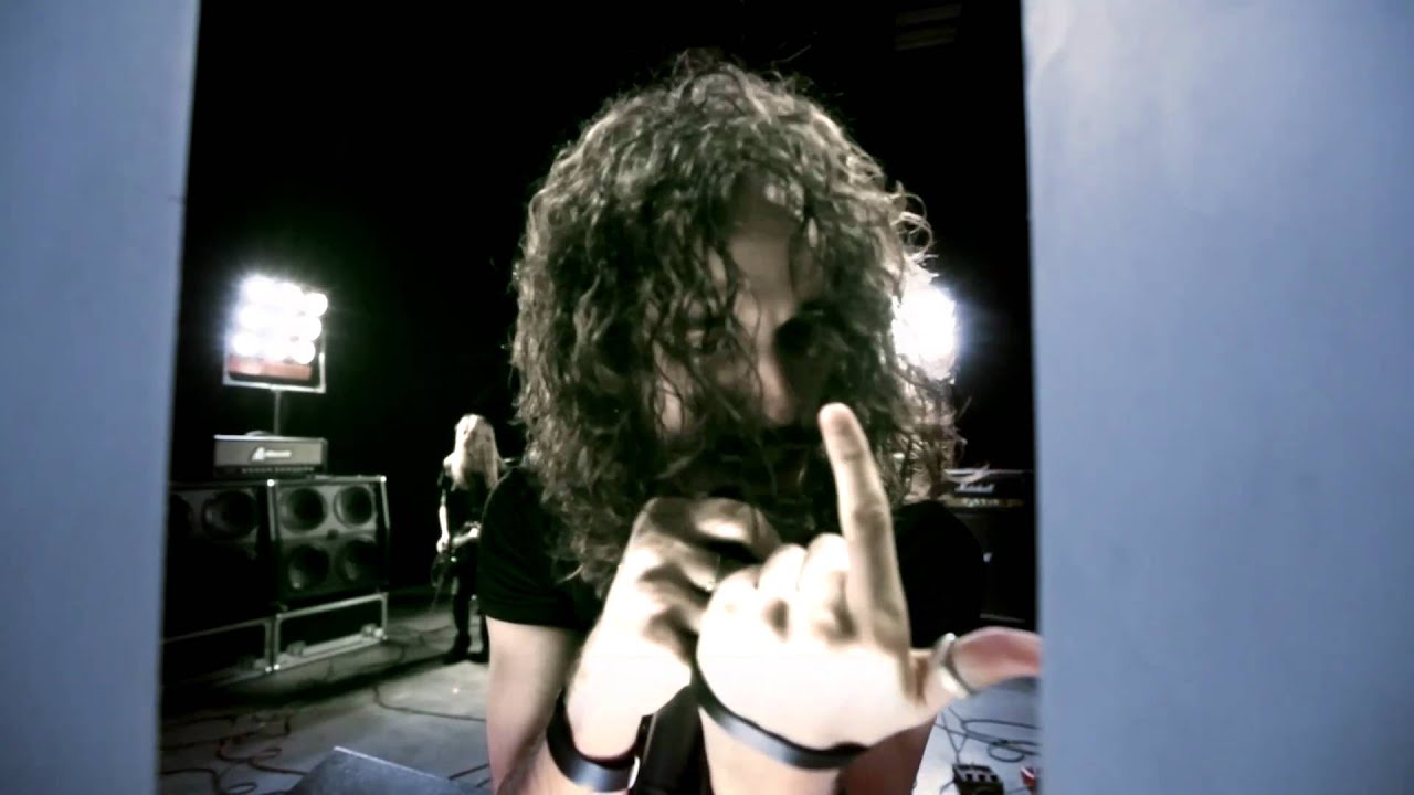 Rhyme - Step Aside (music video)