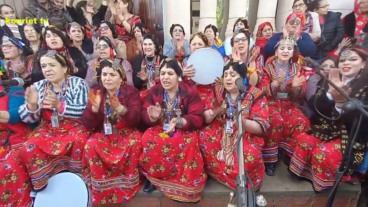 Yennayer 2974 / Urar lkhalath : Troupe De Village Taksebt Iflissen 