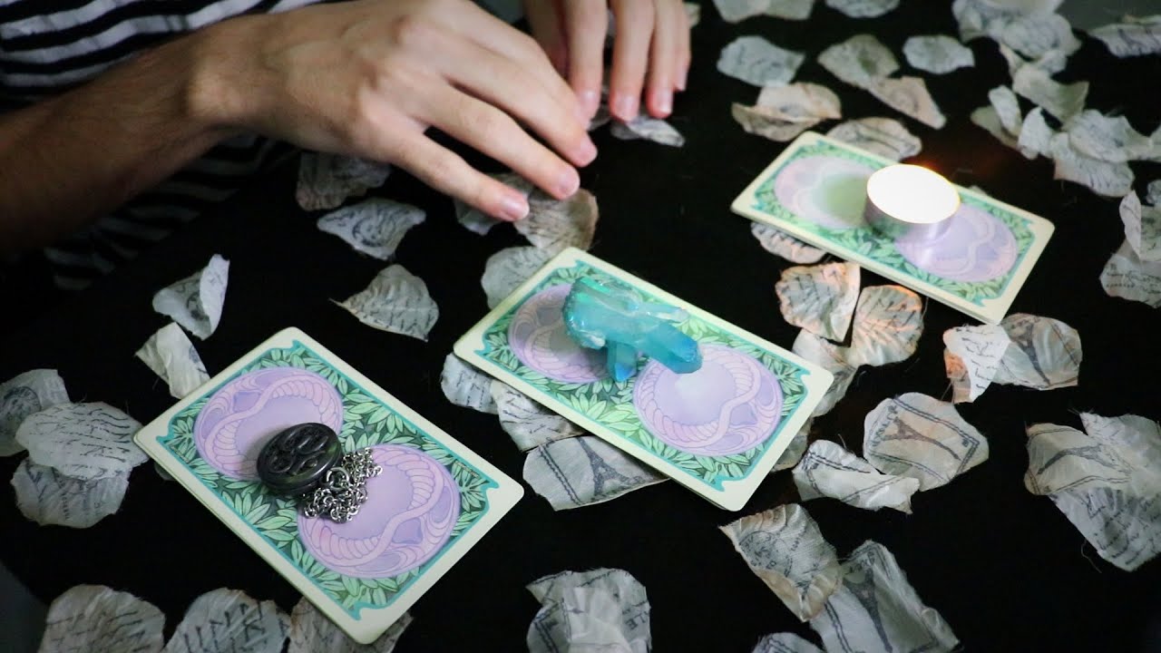Pick a Card Tarot Predictions (ASMR)