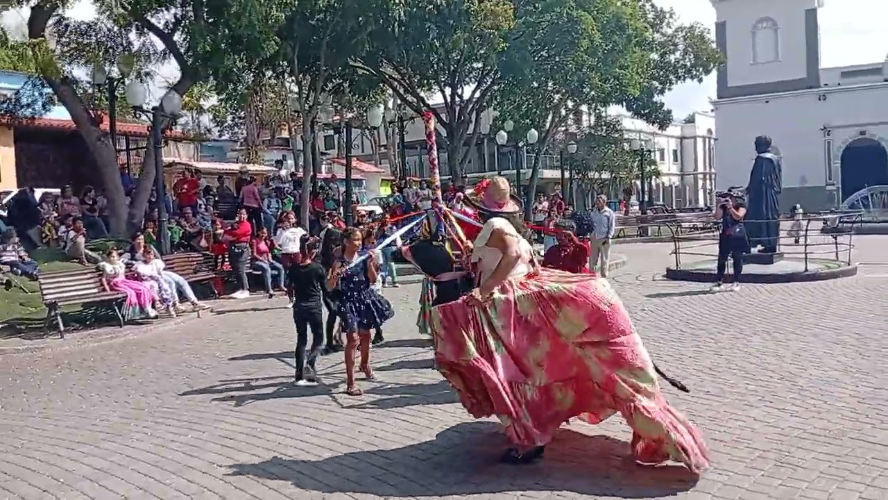 CINTAS DE DUACA. CUARTO GRADO A, B Y C. MONTAJE PROFESORA LISBETH SALAS.