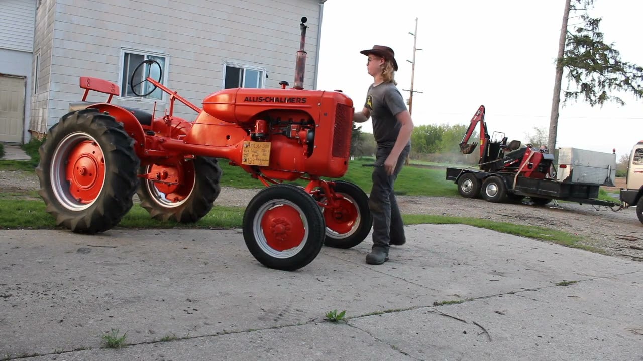Tractor ride on my 1939 Allis Chalmers B