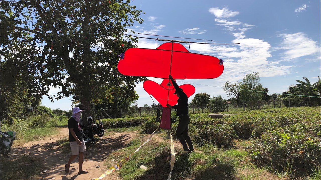 ចូលរួមទស្សនាបង្ហោះក្លែងទាំងអស់គ្នាបងប្អូន…