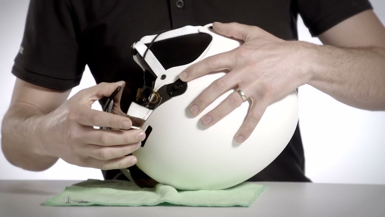 🔧 So wechselst du das Visier an deinem UVEX Skihelm: Schritt für Schritt! 🎿✨