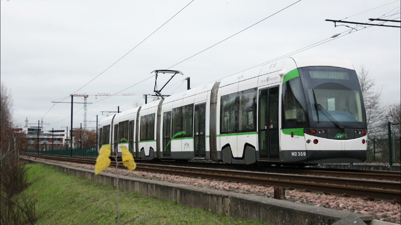 Tramway T1 EX-TAN alias NAOLIB Grand vitesses du Bombardier Incentro de Pin Sec à Mairie de Doulon