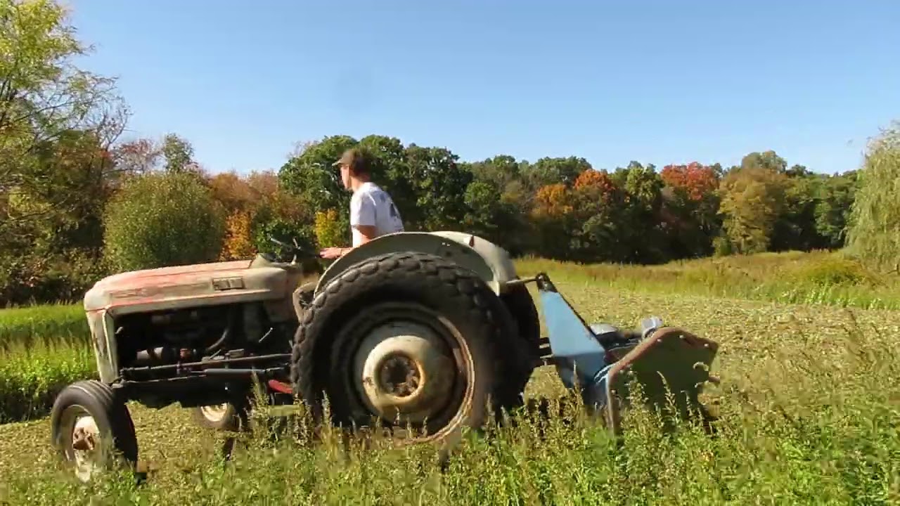 Ford 641 Running a 7ft Flail Mower