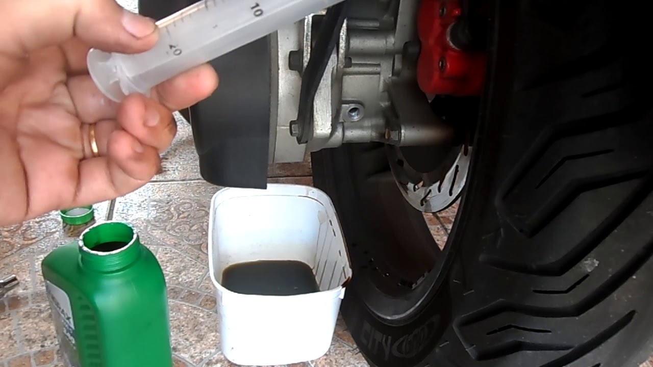 Troca óleo de Transmissão Citycom 300i xXxJeef06xXx