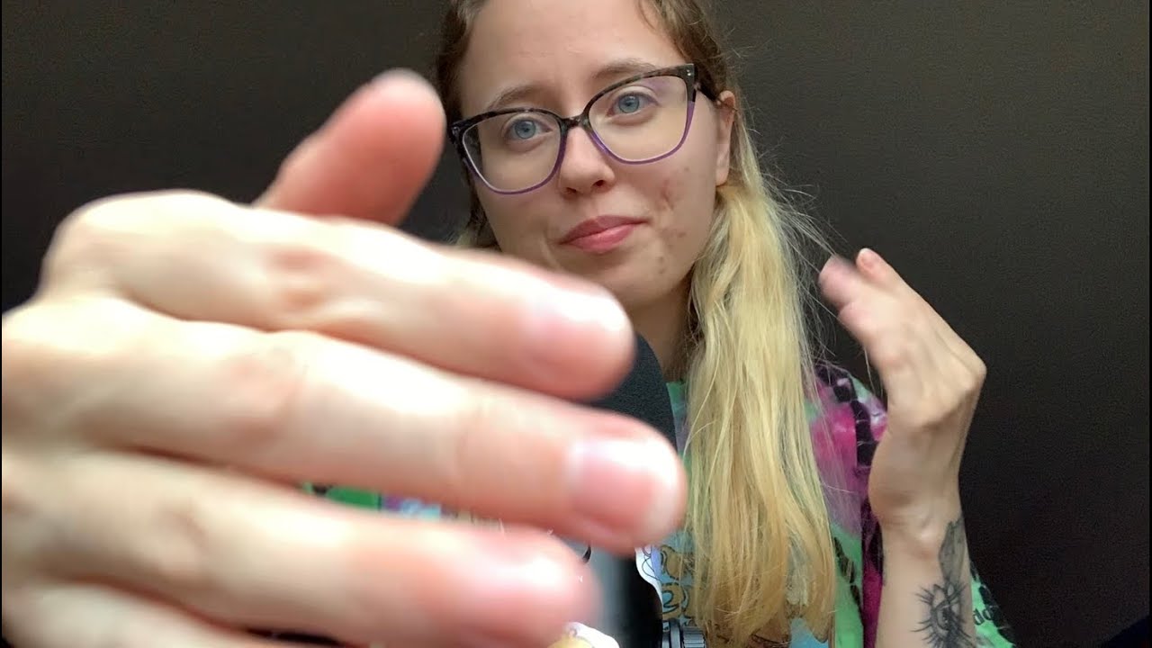 Tongue Clicking and Finger Fluttering (+ Whisper Ramble) ASMR
