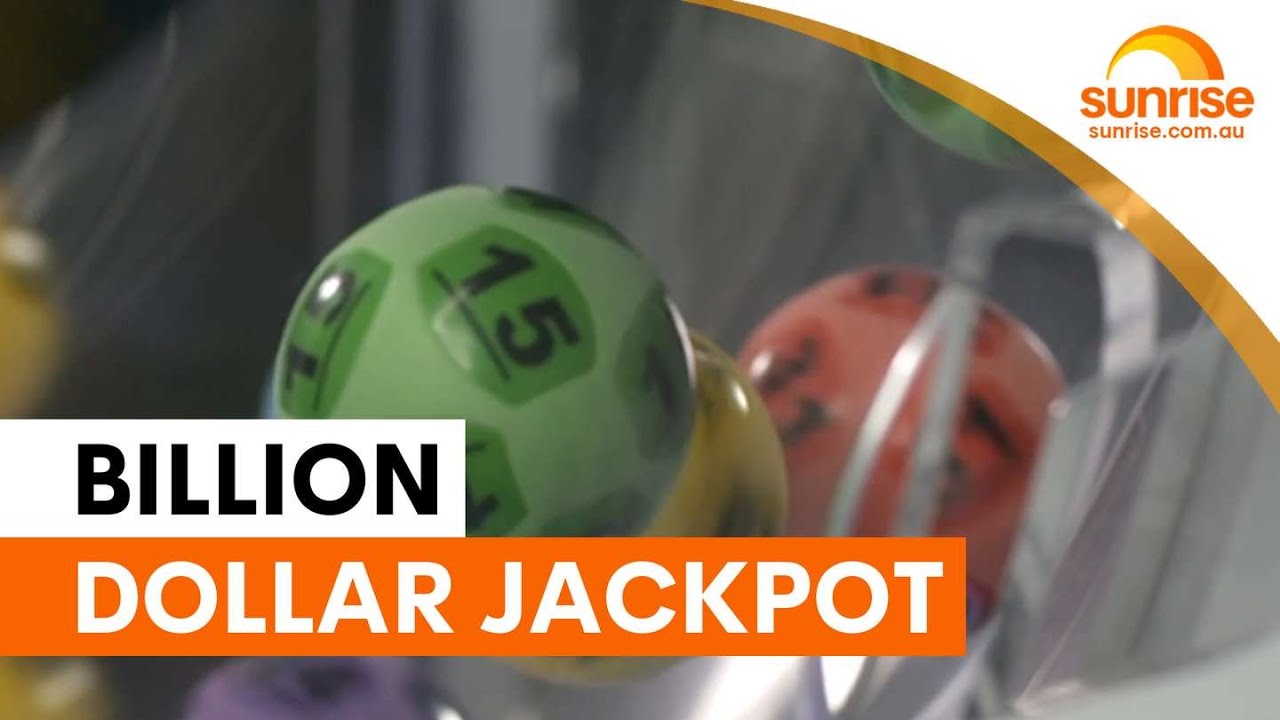 US lottery hits massive 1.8 billion dollar jackpot | Sunrise