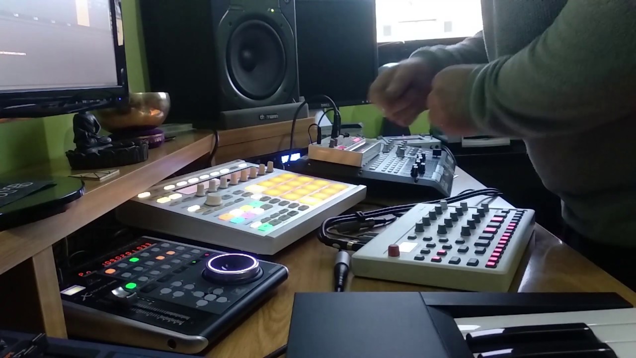 Electro Jam - Elektron Model.Samples + Volca Sample + MaschineMk2