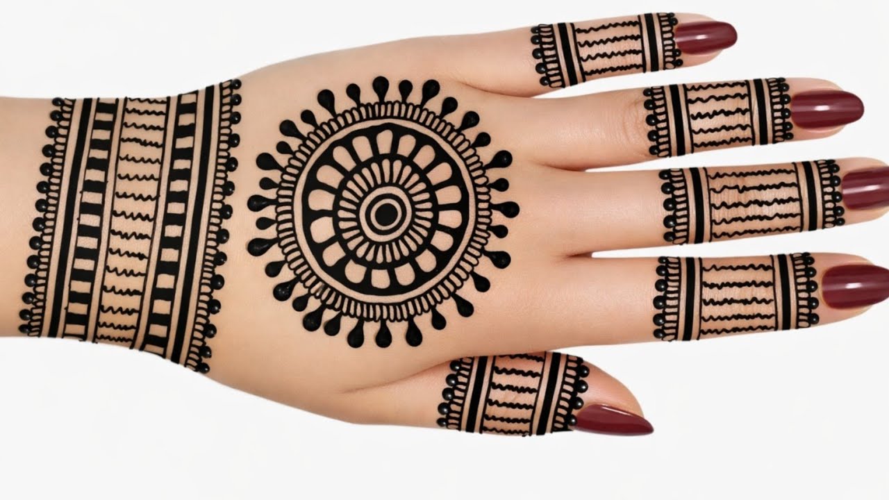 Easy and simple backhand mehndi design ❤️🔥🔥🔥  #mehndi #henna #viralvideo #trending #backhandmehndi 
