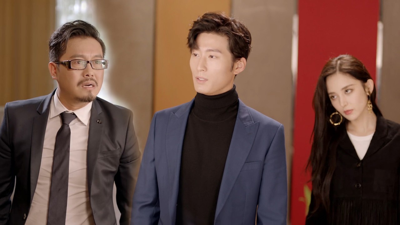 🎀【MOVIE】灰姑娘被客戶騷擾，卻不知是霸總的隱藏女友，這下他慘了！ #十年三月三十日 #好看中国电视剧 #爱情