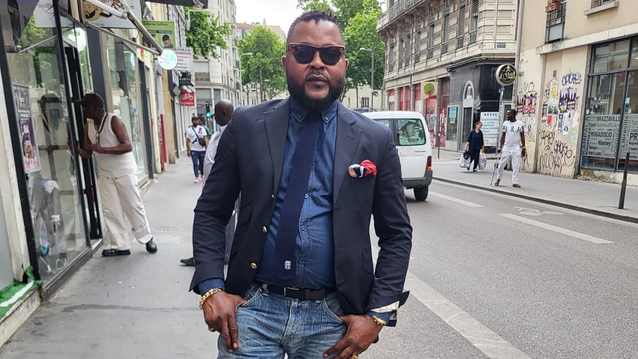 L ANNIVERSAIRE DE BINOCHE SAMBA DELHOT A GRIGNY