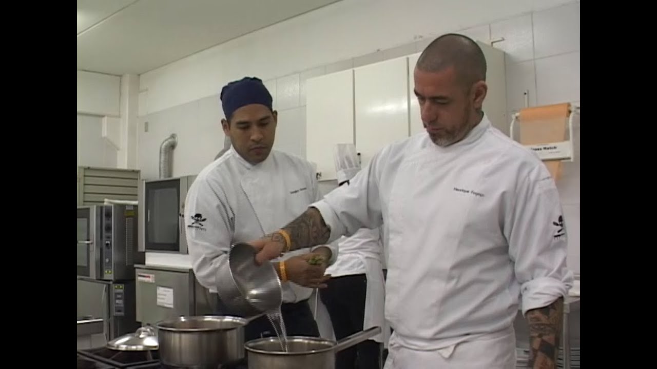Henrique Fogaça dá dicas para os futuros Chefs