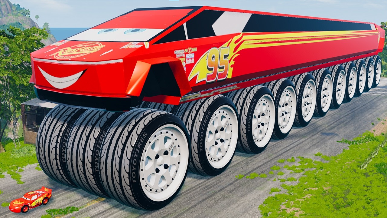GIANT Long Tesla MCQUEEN with BIG Wheel vs Small Lightning McQueen Epic Chase | BeamNG.Drive
