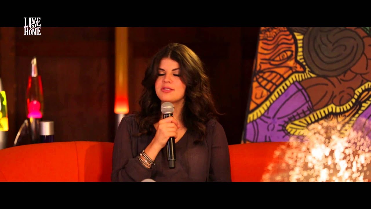 Nikki Yanofsky - Live@Home - Part 1 - Something New, Little Secret