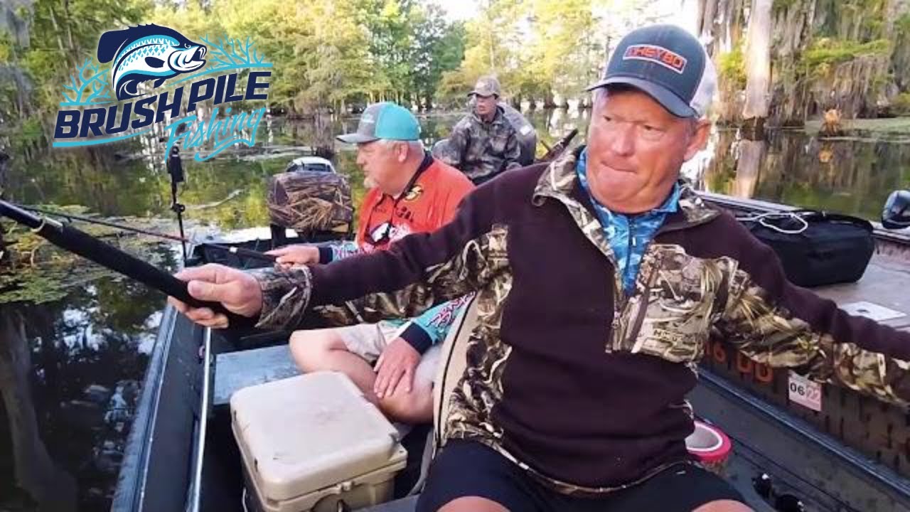 Big Bream on Santee (Santee Cooper with Whitey Outlaw) | Season 7 Episode 9 | BrushPile Fishing