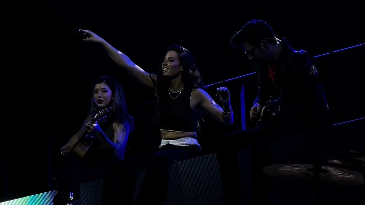 FLETCHER - Joyride (Live in Madrid, Spain)