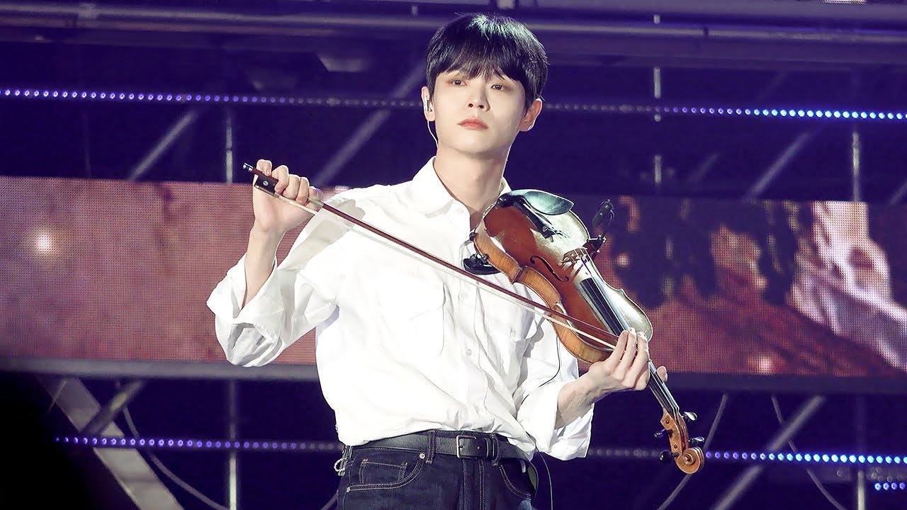 [4K] 220809 울산 열린음악회 루시 - 놀이 (예찬 FOCUS) / 신예찬 직캠