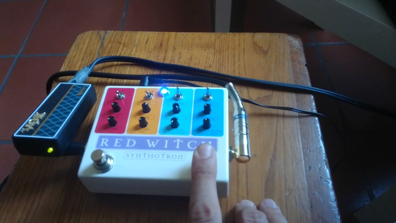 Synthotron Red Witch on bass: JBs 