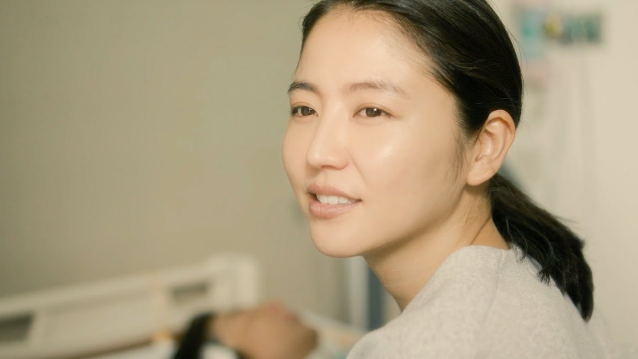 強烈建議已婚人士看的日本電影，驗證身邊人是否真的愛自己，不要看他說了什麽，要看他做了什麽！【阿奕】