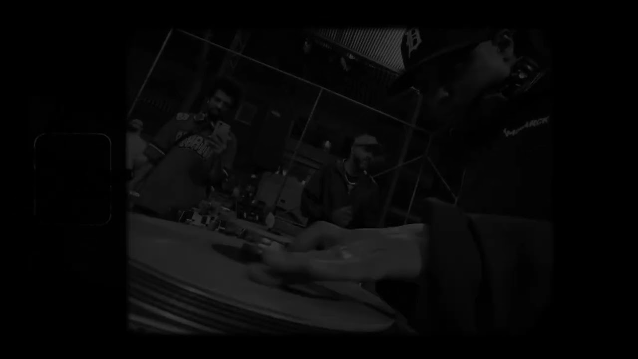 Ab-Salyann Tha Gad [Solèy minui ± Revisited]  feat Lenny Auguste X Welele Nobout  