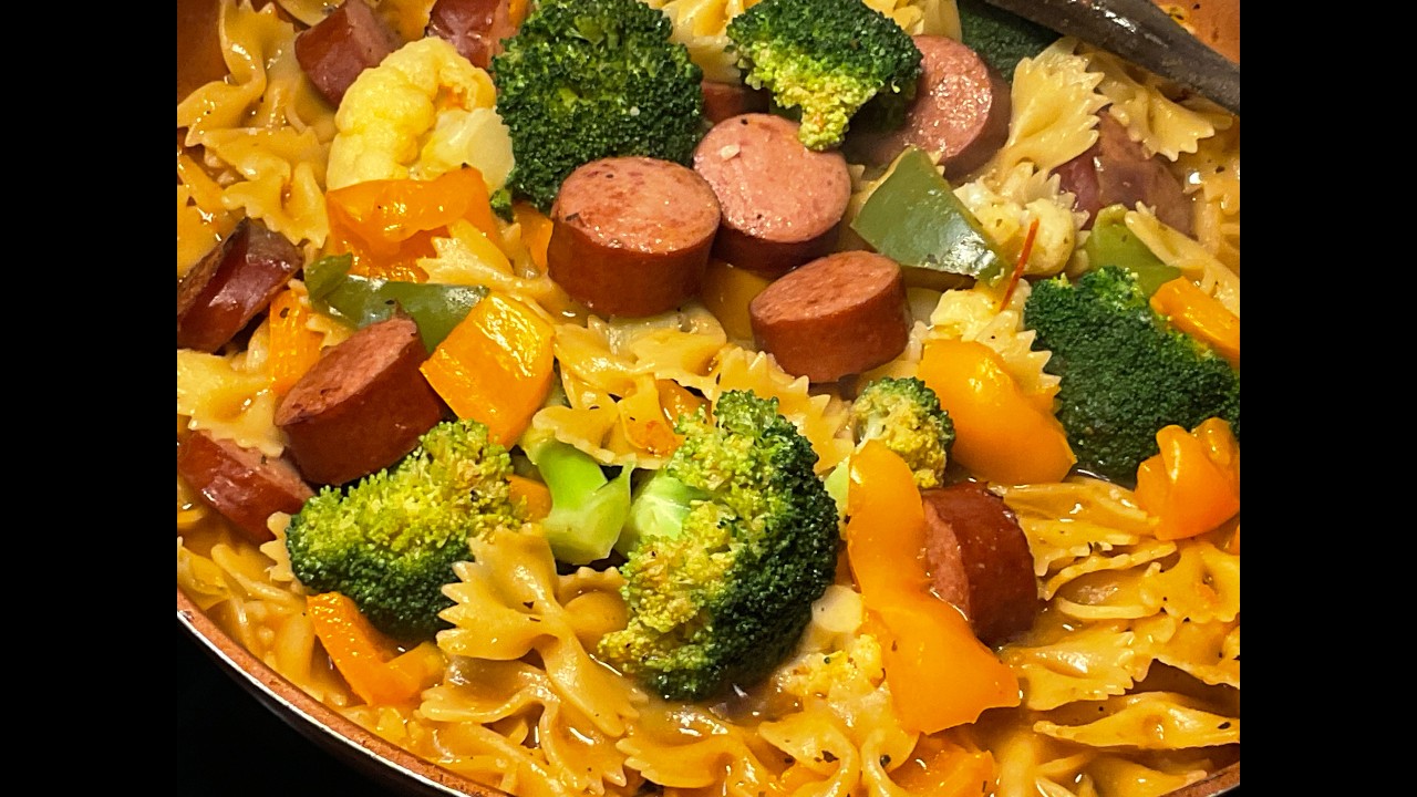 Cooking and eating the African way is live! cooking tasty dinner to night
