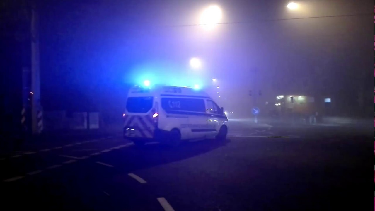 KTW, Der Krankenwagen.de Freiburg auf Einsatzfahrt Silvester 16/17