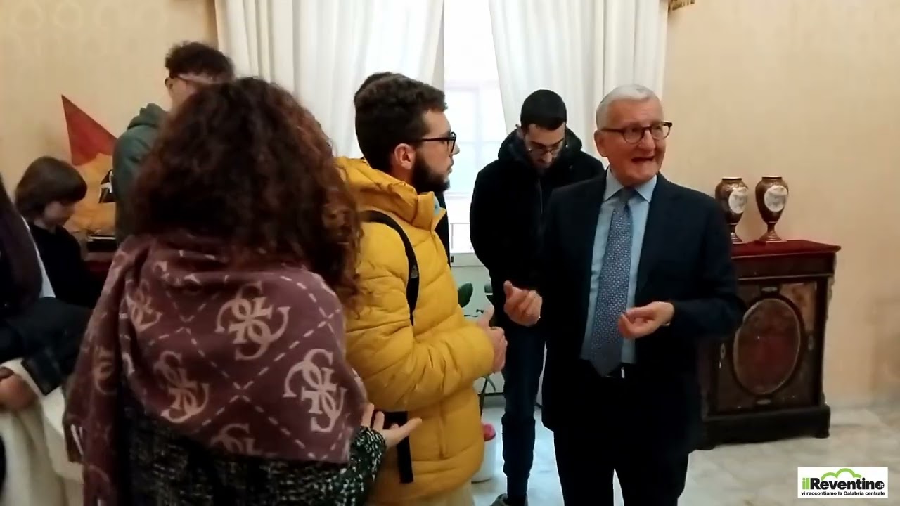 Istututo Costanzo di Decollatura: Omaggio al Prefetto di Catanzaro