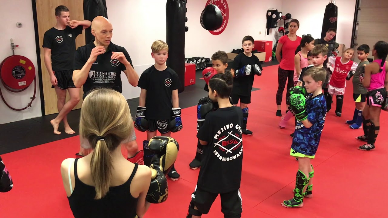KICKBOKSEN VOOR JEUGD / KIND VANAF 5 JAAR!