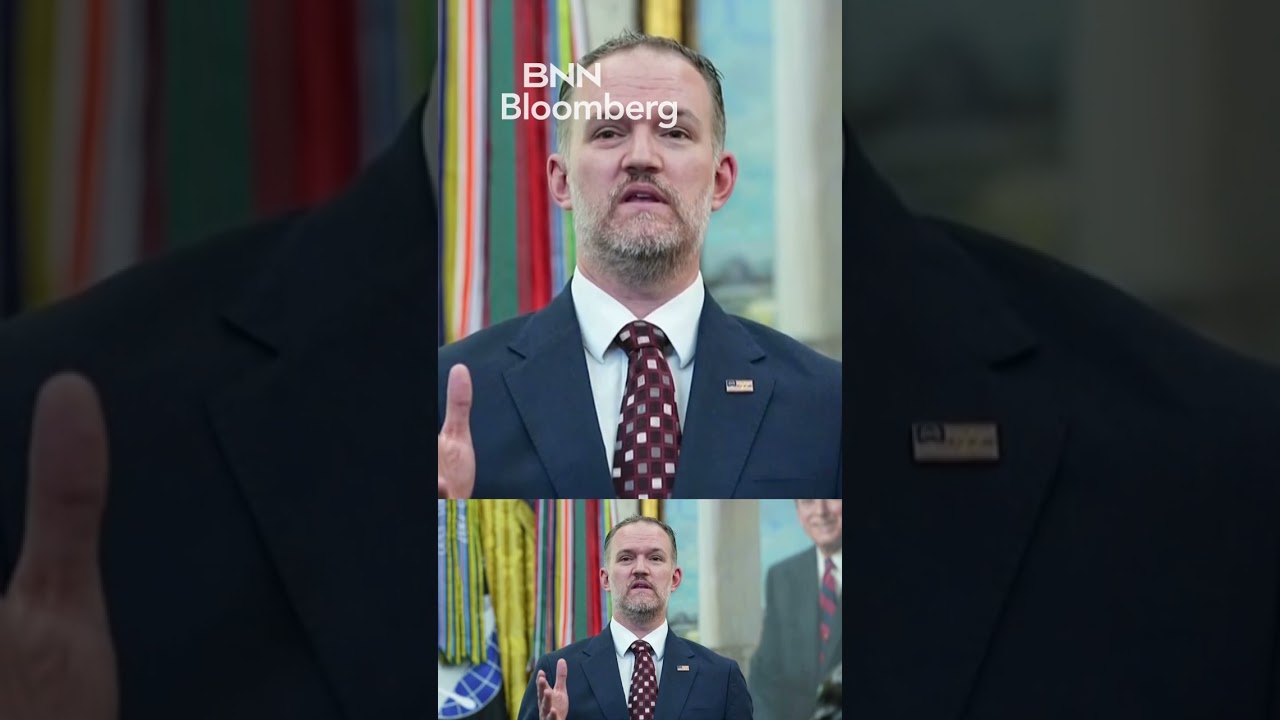 &laquo;Это уже зона рецессии&raquo;: Сондерс о повышении пошлин США на канадский экспорт до 15-20%