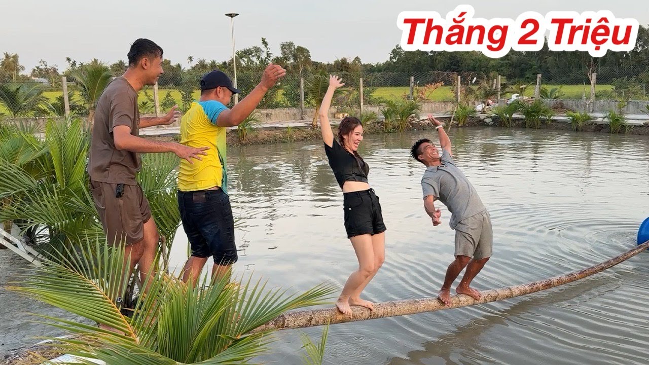 Cười Lộn Sào Với Thử Thách Đi Qua Cầu Cau Lấy 2 Triệu Đồng Cùng Công Thức TV