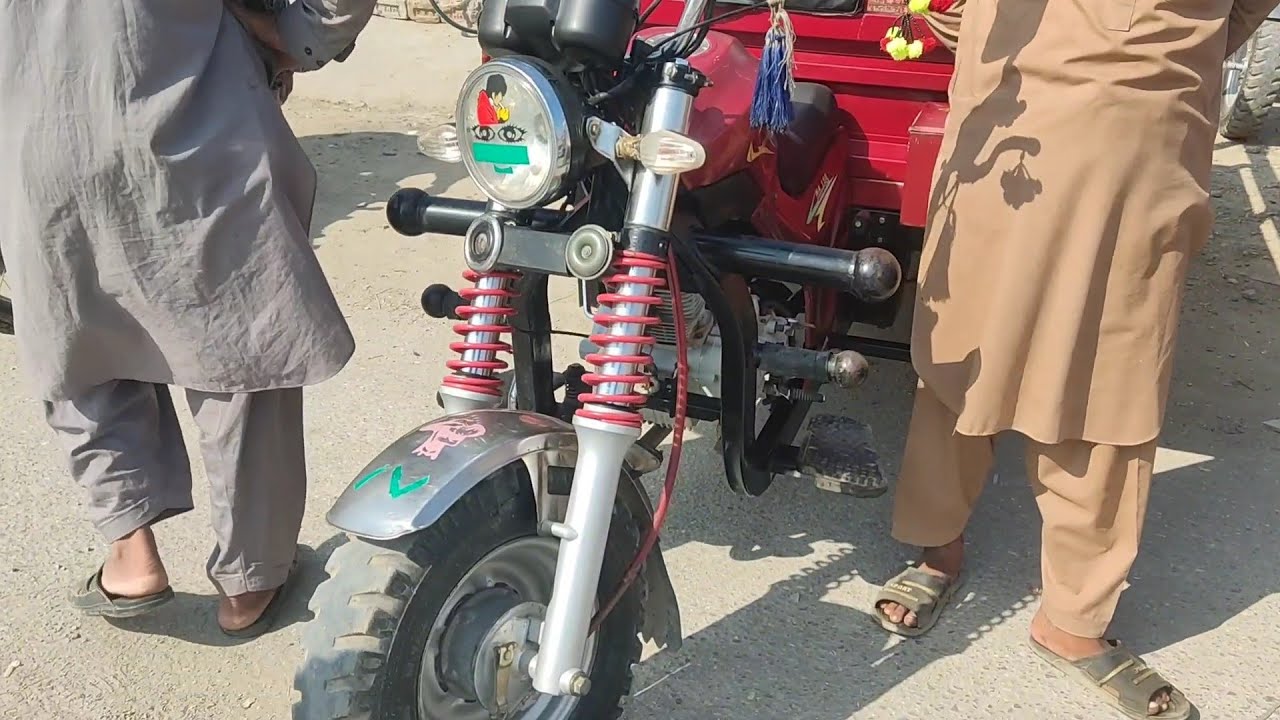 New asia Used Loader Rickshaw Market / Juma Bazar Nowshera kpk Raksha For sale in Pakistan