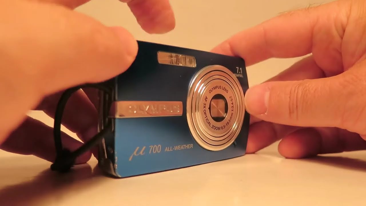 Olympus µ700 camera from 2006