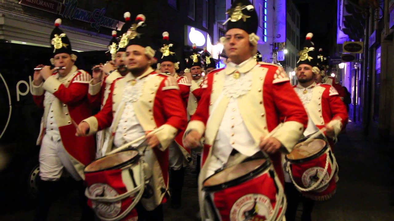Der Regimentsspielmannszug der Kölsche Funke rut-wieß vun 1823