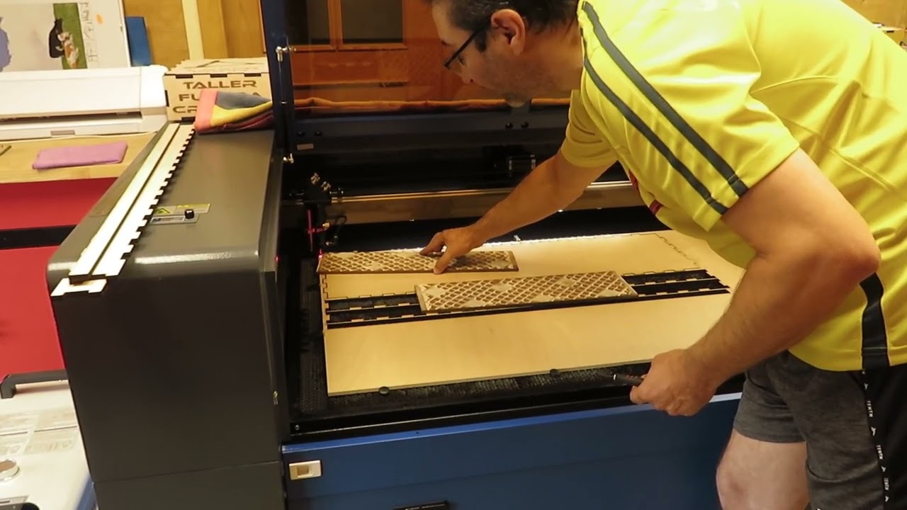 CAJA ILUMINADA DECORATIVA. PASO A PASO Y CON ALGUNOS TIPS