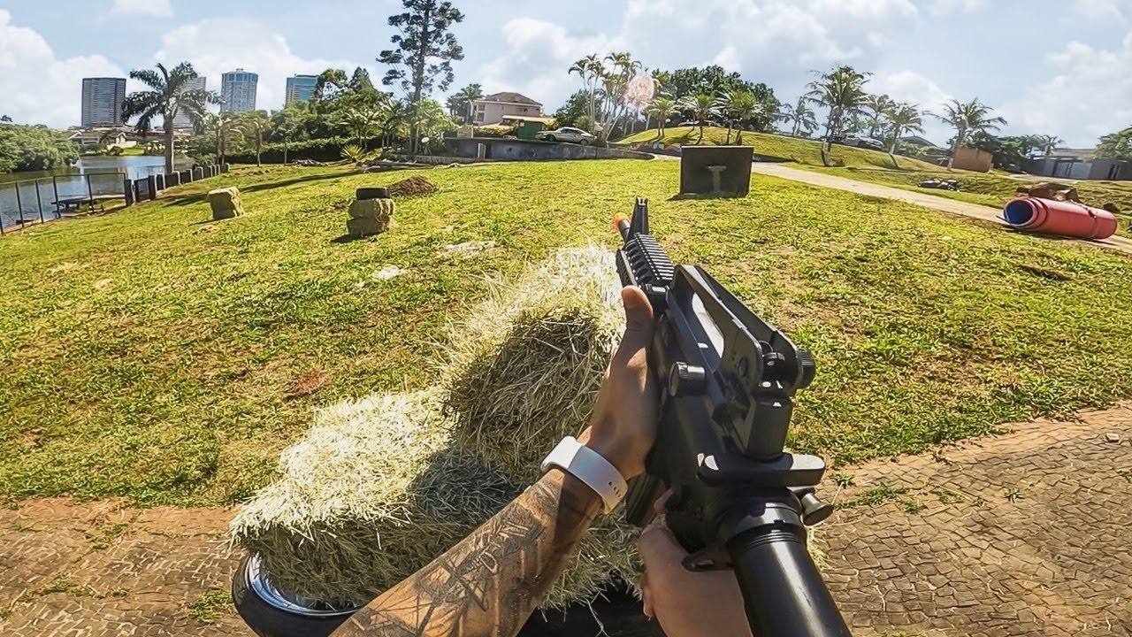 JOGO DE AIRSOFT NO QUINTAL DE CASA COM MEUS AMIGOS