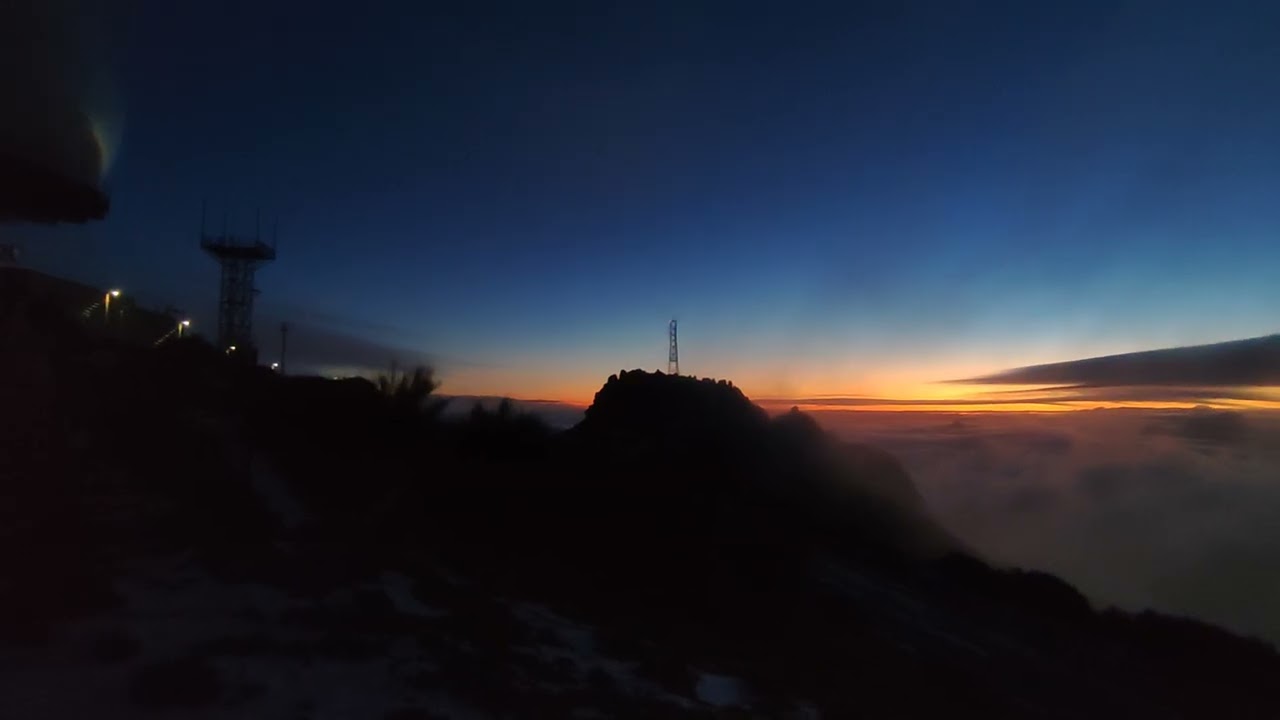 #madeira #picodeariero #sunrisefog