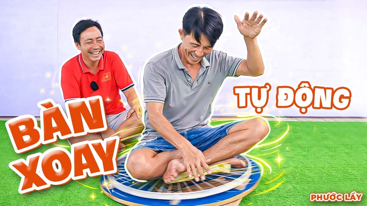 Thử th&aacute;ch ngồi tr&ecirc;n b&agrave;n tr&ograve;n tự xoay v&agrave; c&aacute;i kết qu&aacute; đẳng cấp #phuoclay