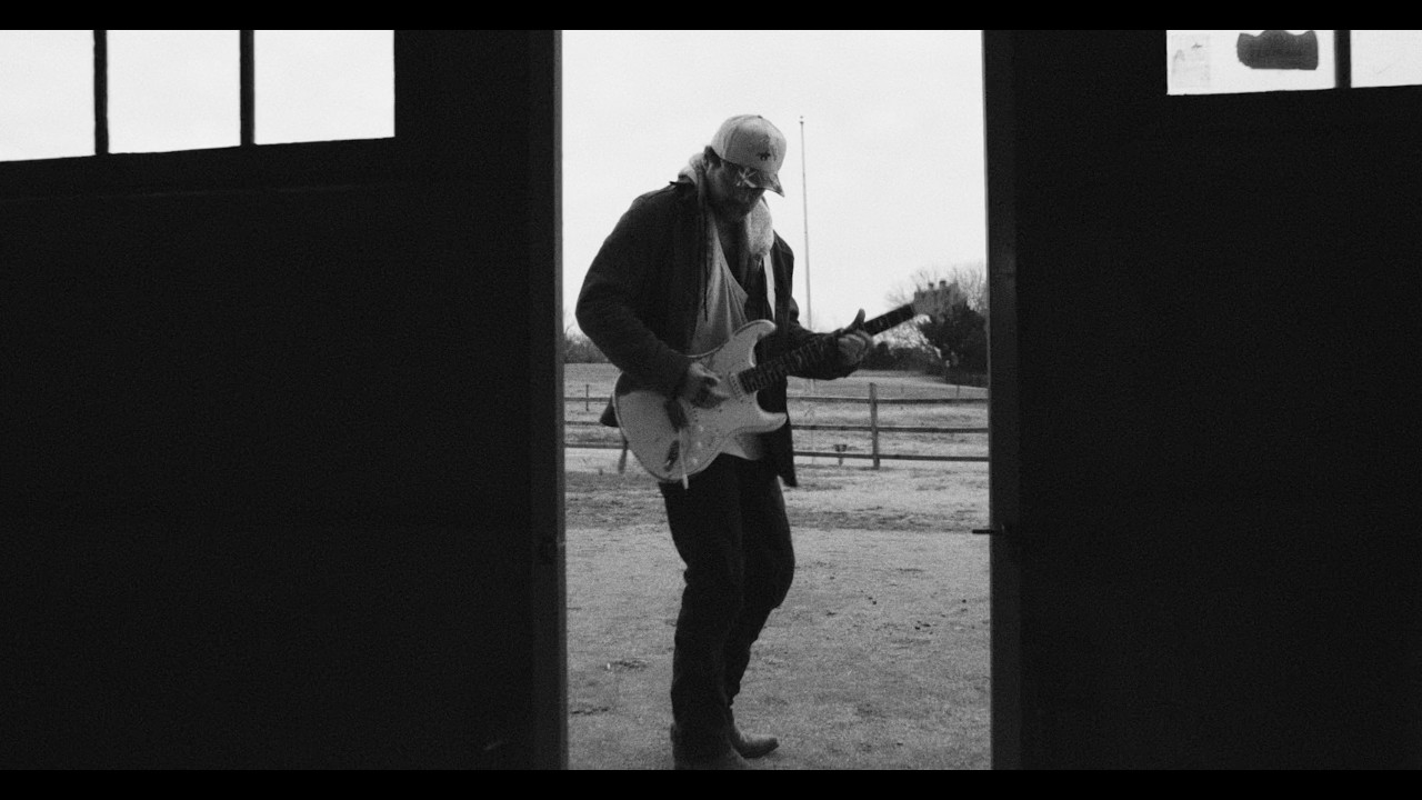 Danny Worsnop - Somewhere In The Middle (Official Music Video)
